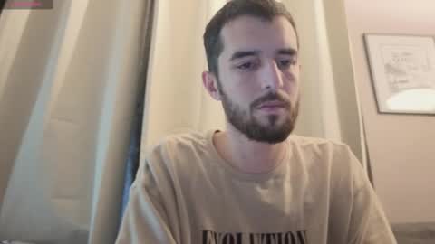 Snapshot of themmistokles chatting on 10-24-25, 09:06 themmistokles online show from 10-24-25, 09:06