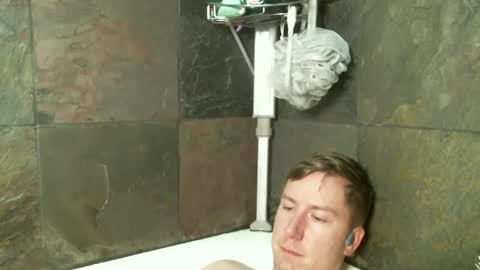 Daisy and Tim online show from 02-09-25, 04:36