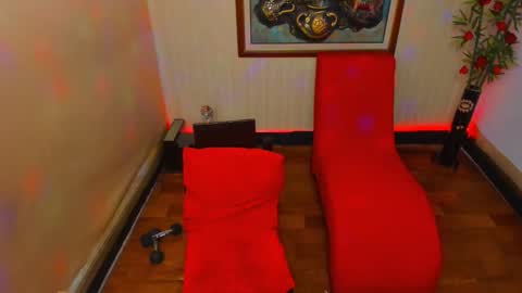 themuscularvenezuelanman online show from 06-11-26, 03:15