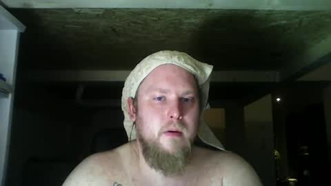 thenewdude1992 online show from 02-17-25, 08:36