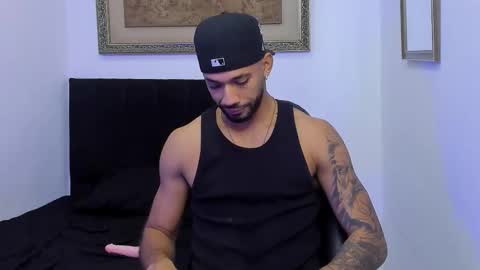 Theo Sky online show from 10-11-25, 09:02