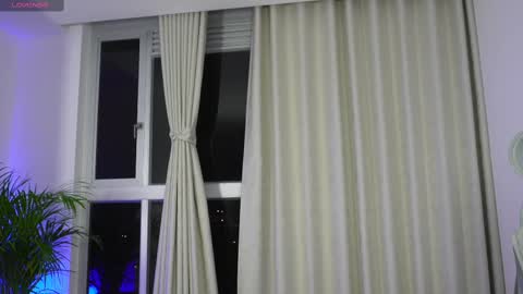 Snapshot of theohawke_ chatting on 03-12-25, 02:52 THEO- MATEO online show from 03-12-25, 02:52