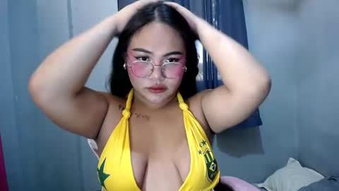 FRANCINE online show from 06-28-26, 01:33