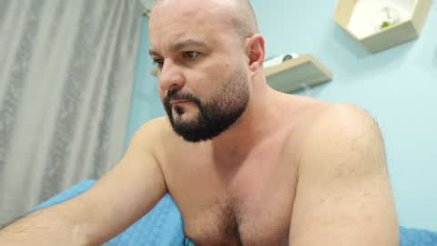 Snapshot of thephenomone chatting on 01-27-25, 10:38 Chris online show from 01-27-25, 10:38