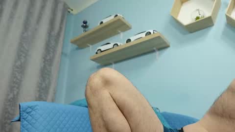 Snapshot of thephenomone chatting on 02-24-25, 05:54 Chris online show from 02-24-25, 05:54