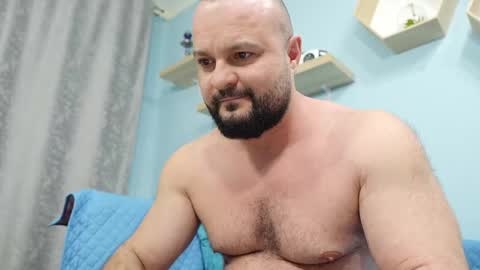 Snapshot of thephenomone chatting on 02-25-25, 02:22 Chris online show from 02-25-25, 02:22