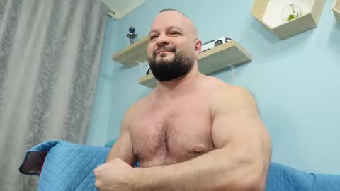 Snapshot of thephenomone chatting on 03-01-25, 06:13 Chris online show from 03-01-25, 06:13