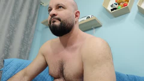 Snapshot of thephenomone chatting on 03-02-25, 08:27 Chris online show from 03-02-25, 08:27