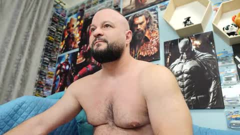 Snapshot of thephenomone chatting on 10-03-25, 04:20 Chris online show from 10-03-25, 04:20