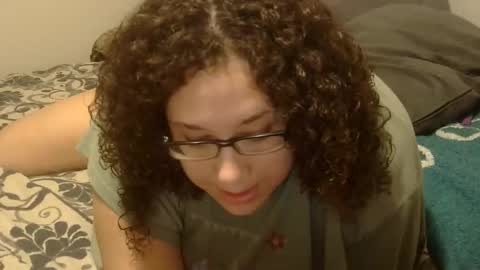 Amelia online show from 12-23-25, 05:05