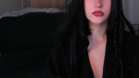 Snapshot of thepretty_kitty chatting on 10-25-25, 01:40 thepretty_kitty online show from 10-25-25, 01:40