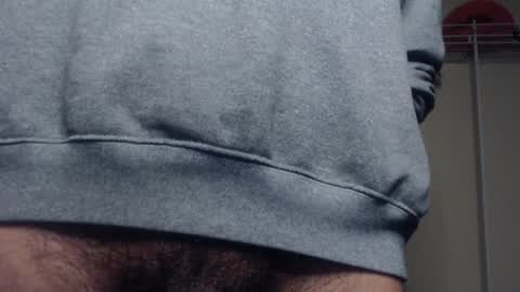 Snapshot of therazhanen chatting on 12-03-24, 05:09 Santiago Enrique online show from 12-03-24, 05:09