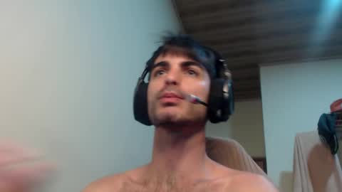 Snapshot of therazhanen chatting on 02-10-25, 05:47 Santiago Enrique online show from 02-10-25, 05:47