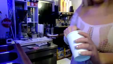 Snapshot of therealbabygofficial chatting on 12-30-24, 12:42 therealbabygofficial online show from 12-30-24, 12:42