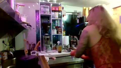 Snapshot of therealbabygofficial chatting on 01-24-25, 01:25 therealbabygofficial online show from 01-24-25, 01:25