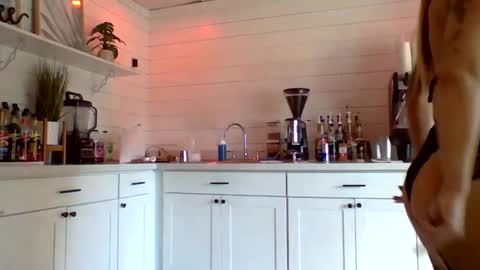 Snapshot of therealbabygofficial chatting on 09-25-25, 08:01 therealbabygofficial online show from 09-25-25, 08:01