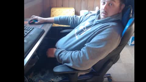 Snapshot of therealbigcheese0695 chatting on 01-20-25, 02:36 therealbigcheese0695 online show from 01-20-25, 02:36