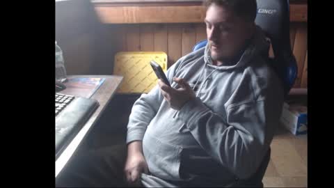 Snapshot of therealbigcheese0695 chatting on 01-25-25, 06:46 therealbigcheese0695 online show from 01-25-25, 06:46