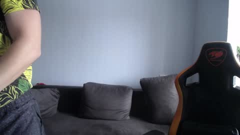 Snapshot of theroadtomars chatting on 12-15-24, 10:07 Nick   online show from 12-15-24, 10:07