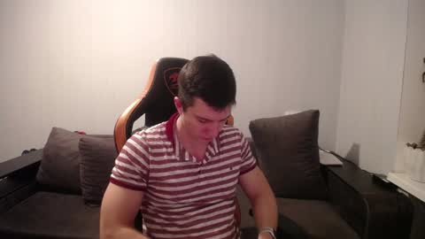 Snapshot of theroadtomars chatting on 12-19-24, 08:02 Nick   online show from 12-19-24, 08:02