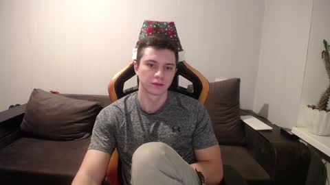 Snapshot of theroadtomars chatting on 12-20-24, 09:17 Nick   online show from 12-20-24, 09:17