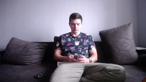 Snapshot of theroadtomars chatting on 12-22-24, 09:00 Nick   online show from 12-22-24, 09:00