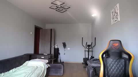 Snapshot of theroadtomars chatting on 09-13-25, 06:13 Nick   online show from 09-13-25, 06:13