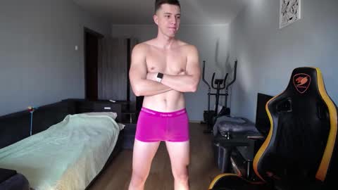 Snapshot of theroadtomars chatting on 09-15-25, 06:24 Nick   online show from 09-15-25, 06:24