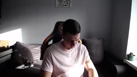 Snapshot of theroadtomars chatting on 10-12-25, 05:39 Nick   online show from 10-12-25, 05:39