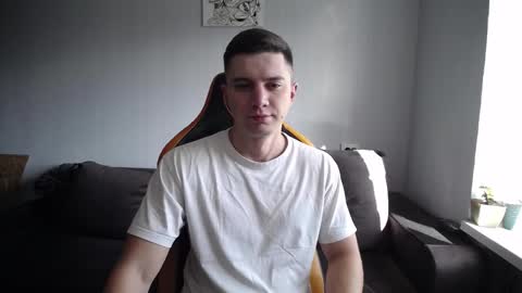 Snapshot of theroadtomars chatting on 10-26-25, 08:09 Nick   online show from 10-26-25, 08:09