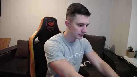 Snapshot of theroadtomars chatting on 10-29-25, 05:36 Nick   online show from 10-29-25, 05:36