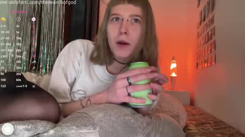 LISA                                            online show from 10-21-25, 07:03