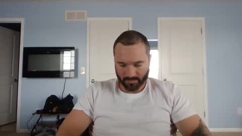 Snapshot of thesexorcist1984 chatting on 01-12-25, 07:42 James online show from 01-12-25, 07:42