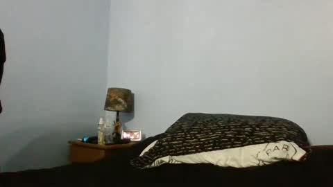 Snapshot of thesexorcist1984 chatting on 03-05-25, 04:56 James online show from 03-05-25, 04:56