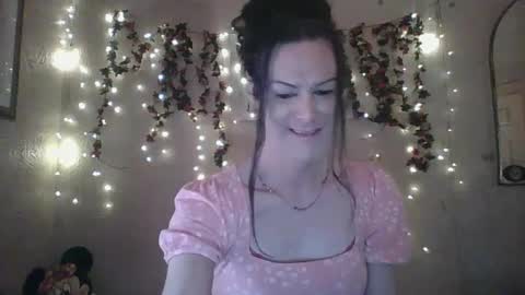 sillymillie0 online show from 03-06-25, 10:04