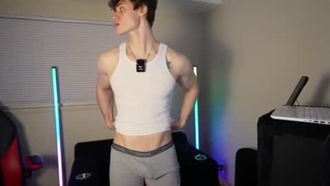 Snapshot of thestallionstud chatting on 06-20-26, 04:37 Carter online show from 06-20-26, 04:37