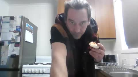 Snapshot of thestardad394997 chatting on 04-14-26, 05:57 thestardad394997 online show from 04-14-26, 05:57