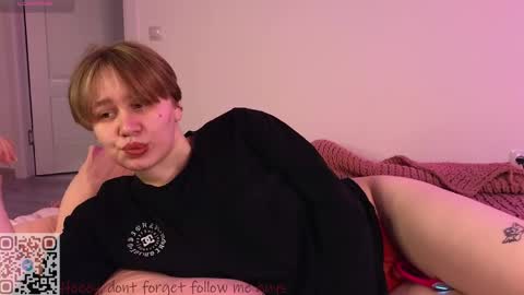 Lucia online show from 04-18-26, 02:21