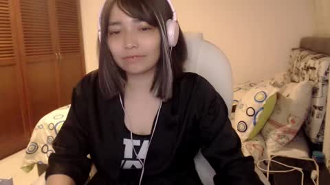 Mai online show from 03-10-25, 02:06