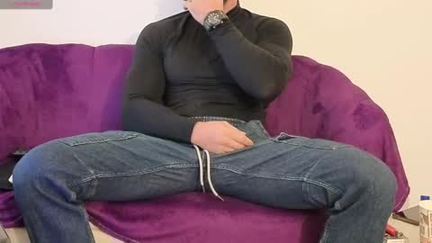 TheTopAlex online show from 10-02-25, 02:40