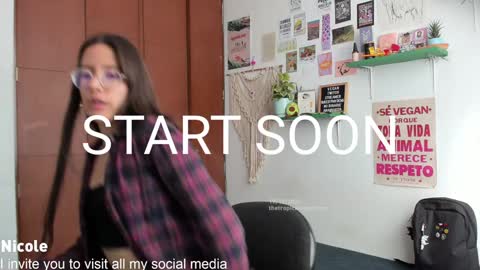 Nicole online show from 12-19-24, 07:29