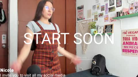 Nicole online show from 01-23-25, 07:18