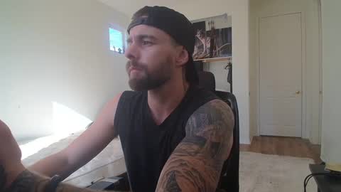 Snapshot of theufcfan_8181 chatting on 09-21-25, 11:28 troy online show from 09-21-25, 11:28