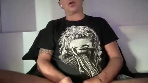 thewho81 online show from 06-12-26, 06:51