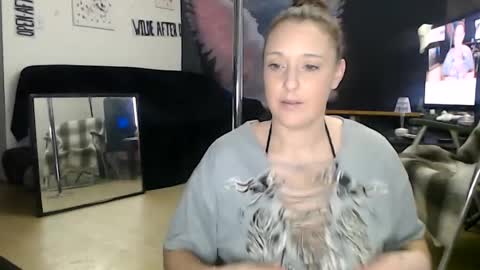 Snapshot of thewildechase chatting on 12-13-25, 11:10 Chase online show from 12-13-25, 11:10