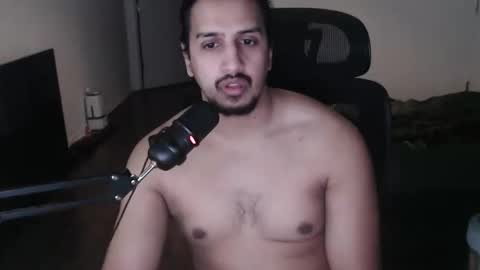 Vampiro online show from 04-22-26, 01:52