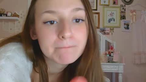 Snapshot of theyalllikecarmen chatting on 12-04-24, 04:54 Carmen online show from 12-04-24, 04:54