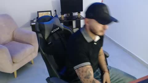 Snapshot of thiago_420 chatting on 06-03-26, 11:21 thiago_420 online show from 06-03-26, 11:21
