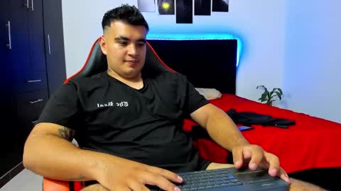 Thiago online show from 02-10-25, 09:04