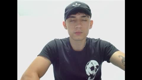 Snapshot of thiago_deseo69 chatting on 09-18-25, 10:45 thiago_deseo69 online show from 09-18-25, 10:45